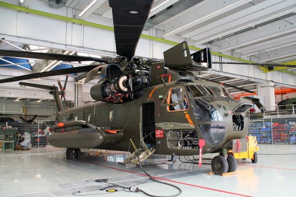 Airbus z kontraktem na modernizację 26 śmigłowców CH-53 należących do Bundeswehry