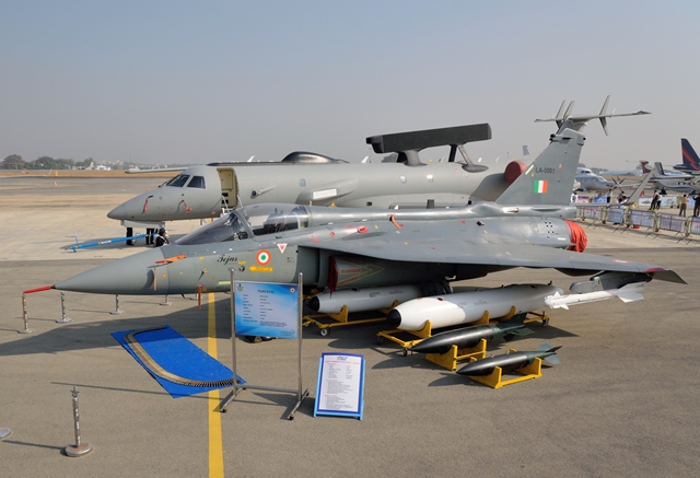 Wystawa Aero India 2015