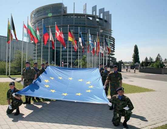 Eurokorpus – formacja dla Unii Europejskiej i NATO