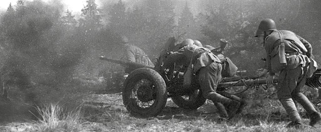 Przyczółek nad Biebrzą. Walki obronne 12. DPanc w VIII 1944 r. (2)