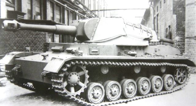 Artyleryjskie „czwórki” (Część I)