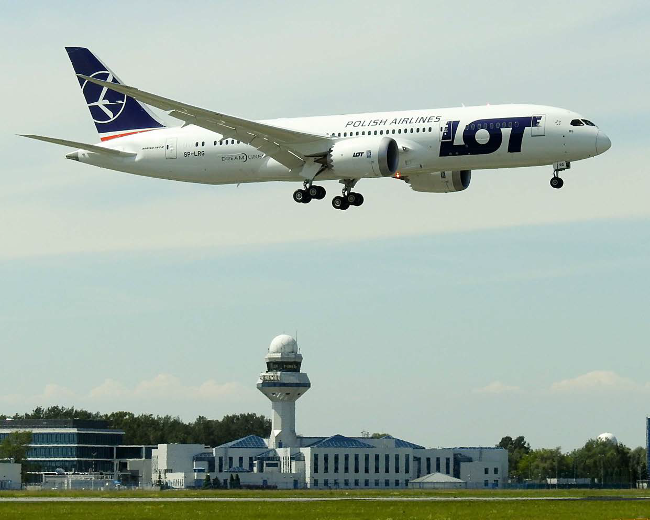 Pięć lat Dreamlinerów w PLL LOT