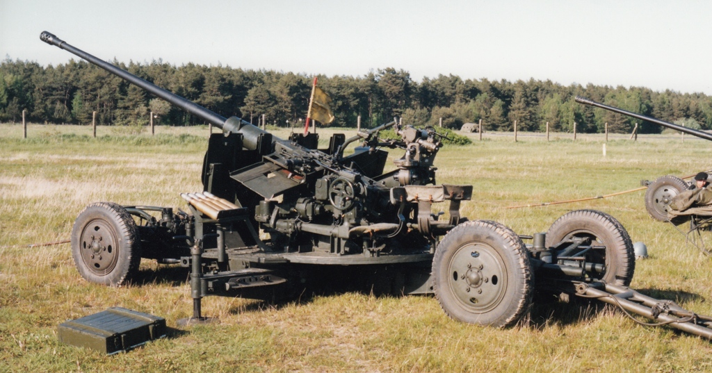 Radzieckie działa holowane 1945–1990 Część 3 Armaty przeciwlotnicze