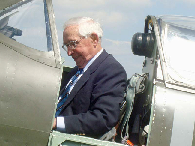 Płk dypl. pil. Franciszek Kornicki (1916–2017)