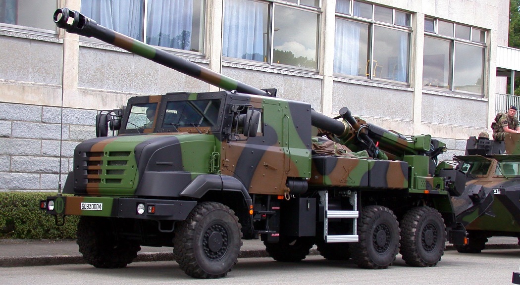 Samochodowe nośniki samobieżnych haubic kalibru 152/155 mm