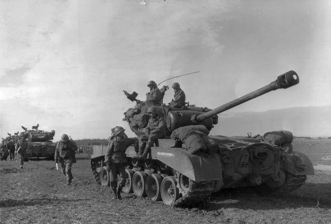 Heavy Tank M26, czyli Medium Tank General Pershing. Część 2