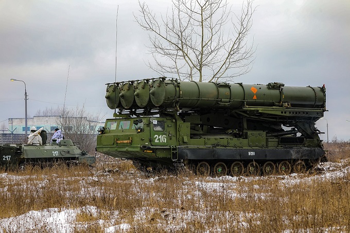 S-300W – frontowy zestaw obrony  przeciwlotniczej i przeciwrakietowej
