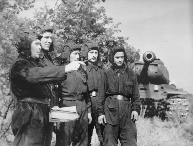 „Stalinami” na Warszawę