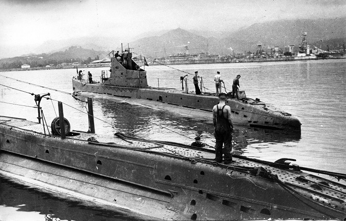 Historia i rozwój radzieckich sił podwodnych do 1945 roku. Średnie okręty podwodne typu Szcz – konie robocze WMF. Część I