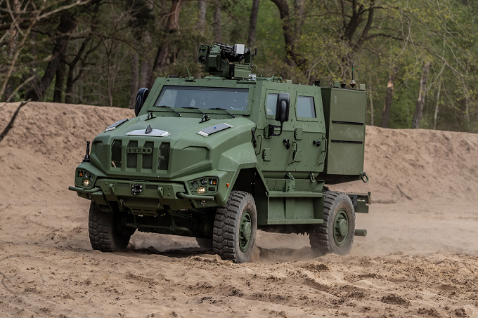 Manticore i Anaconda – nowe pojazdy IVECO DV