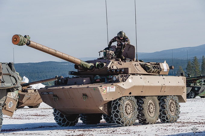 „Czołg” na kołach – francuski AMX-10RC