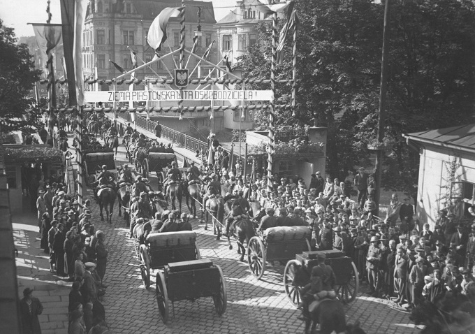 Modernizacja artylerii Wojska Polskiego. Część 4. Transport amunicji