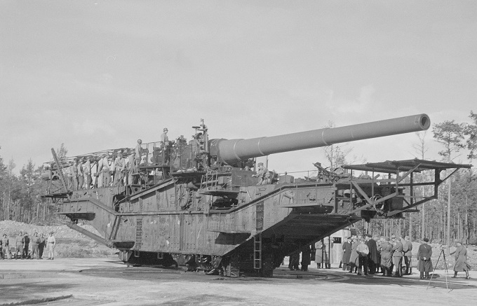 To jest pistolet wymierzony w nasze serce. Walki o Hanko w 1941 roku. Część 1