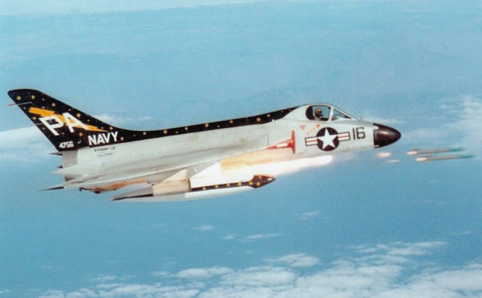 Douglas F4D Skyray (monografia)