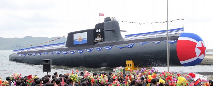 Nowy północnokoreański okręt podwodny