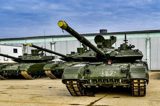 Nadzieja moskiewskich pancerniaków  - czołg T-90M
