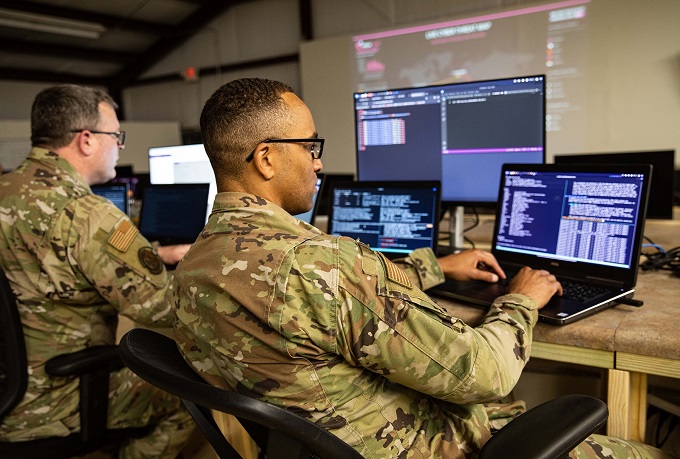 Blockchain dużym wsparciem dla obszaru militarnego