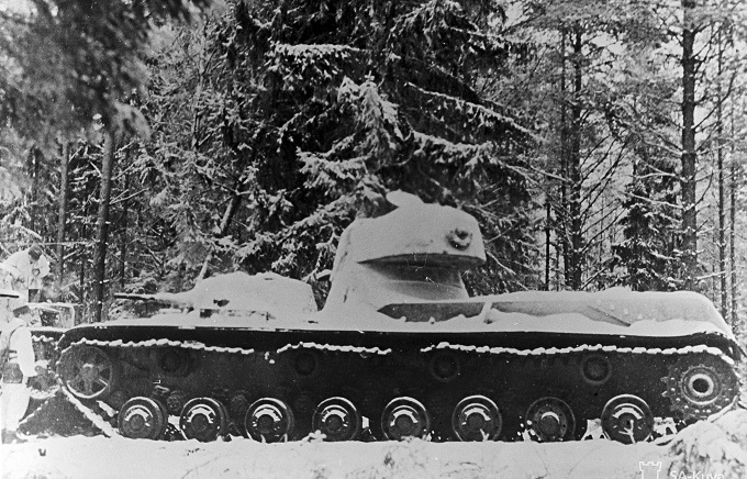 Czołgi ciężkie SMK i T-100