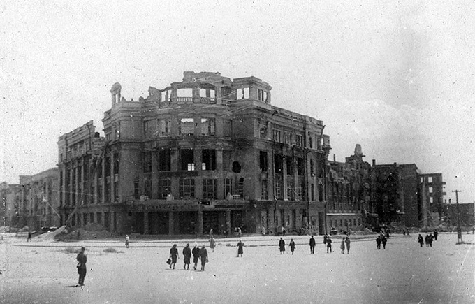 Stalingrad pod bombami 1942