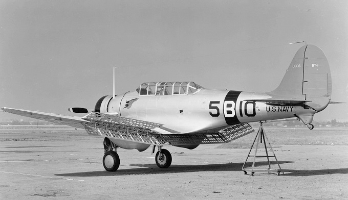 Northrop BT. Poprzednik Dauntlessa