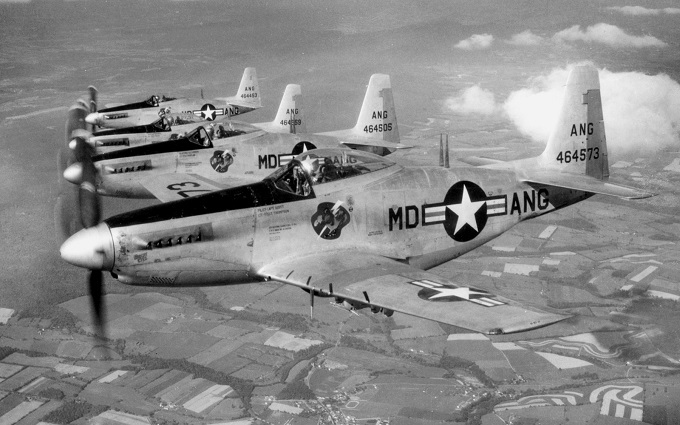 P-51H i inne lekkie wersje Mustanga