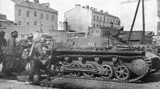 Panzertruppen w walkach o Warszawę. Walki na Ochocie i Woli 8 i 9 września 1939 roku. Część 1