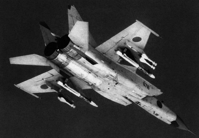 MiG-25 – wersje myśliwskie. Część II