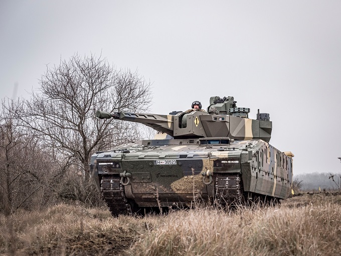 Bojowy wóz piechoty Hiúz, czyli KF-41 Lynx w armii Węgier