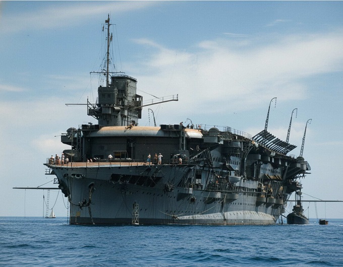 Brytyjski lotniskowiec HMS Glorious